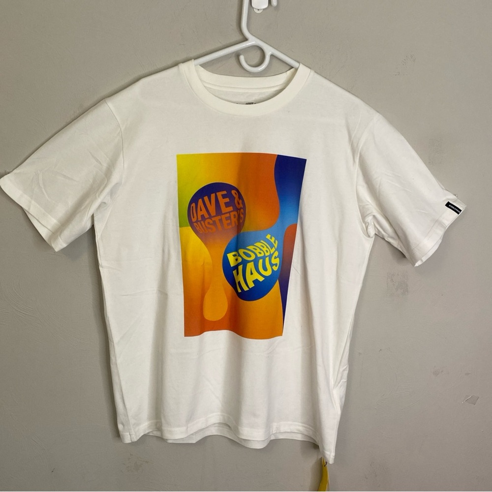Dave & Buster’s X Bobblehaus graphic Print Unisex T shirt XL Deadstock